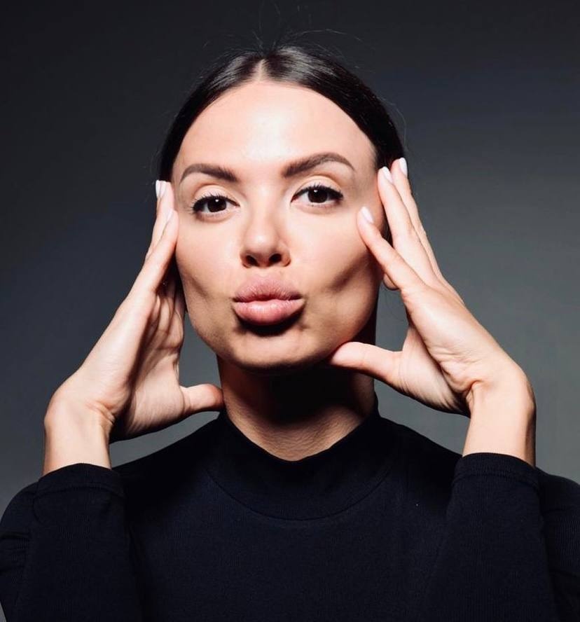 Мира привлекательная девушка из Успенки цена от 3000 руб