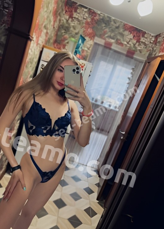 Марина привлекательная девушка из Успенки цена от 3000 руб