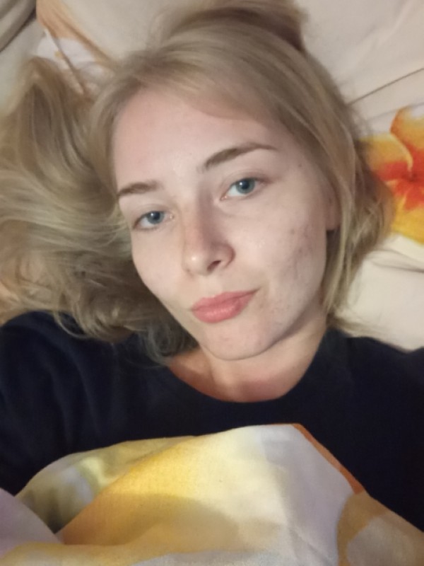 Лена привлекательная девушка из Успенки цена от 3500 руб