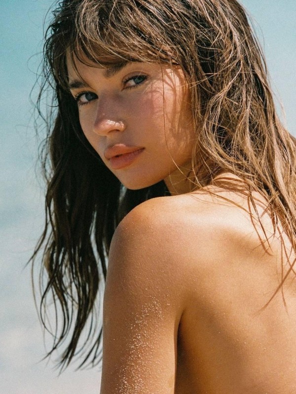 Наталья привлекательная девушка из Успенки цена от 5000 руб